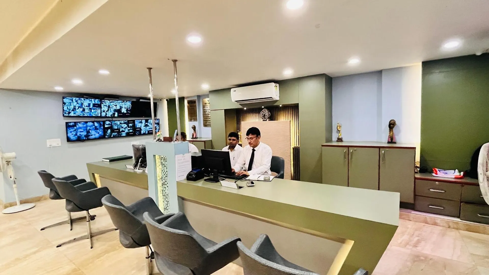 Western Blu Inn Delhi
