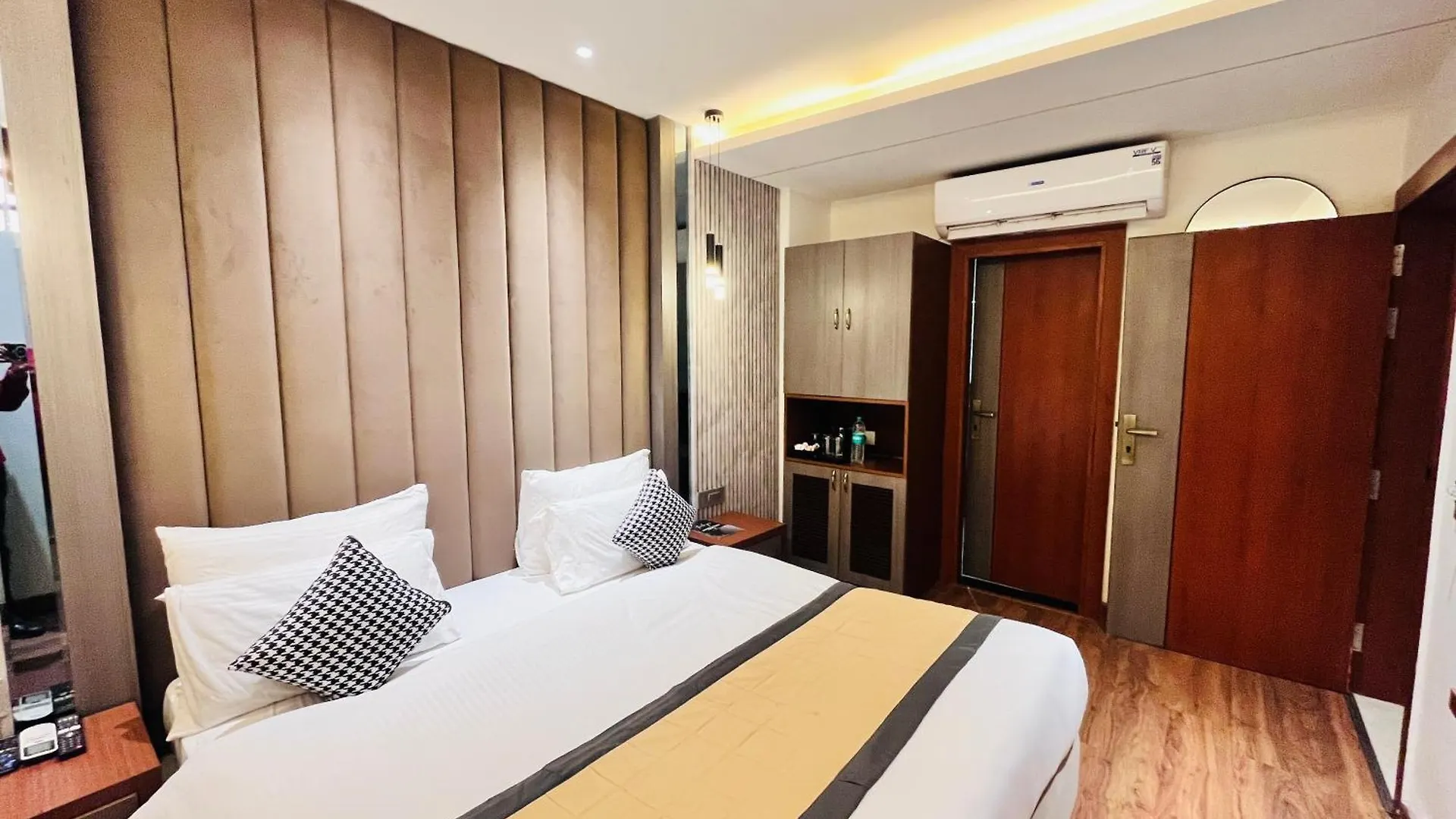 Western Blu Inn Delhi