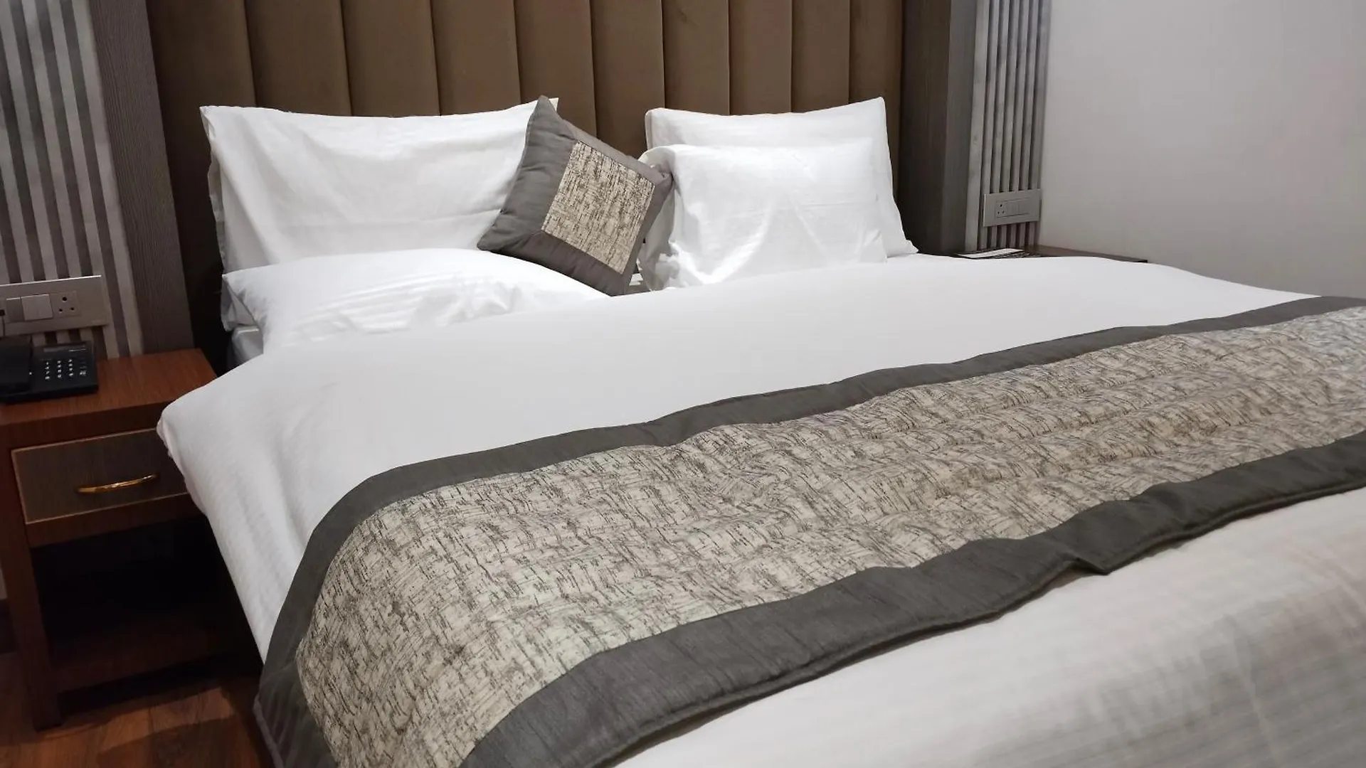 Western Blu Inn Delhi